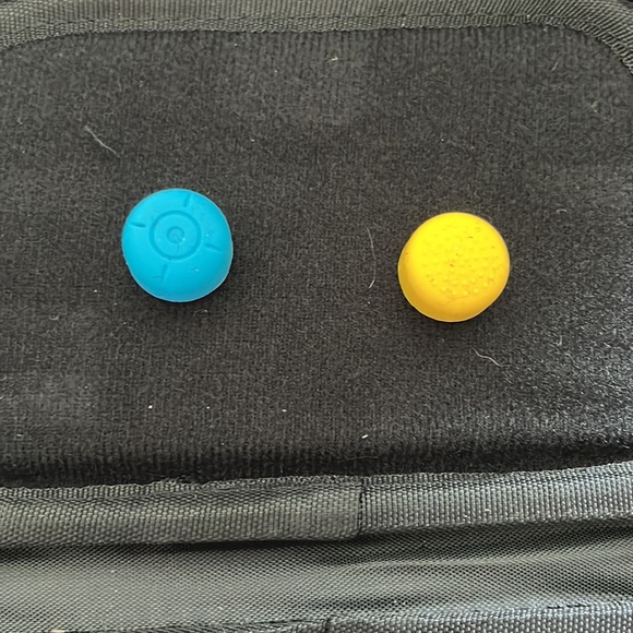 Nintendo Switch Lite - Picture 9 of 15